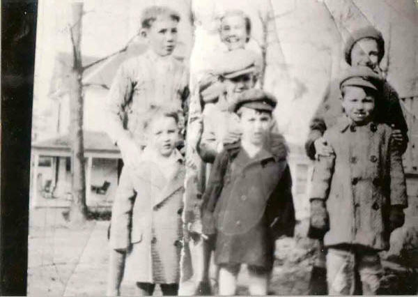 pic 57 mary rob monica maurice joe tom