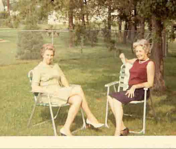 pic-117-mary-b-and-mary_web_edited-1